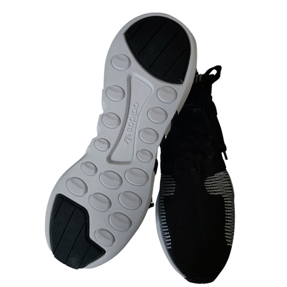 Mens Adidas Shoes - Picture 2 of 2